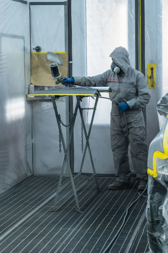 Verniciatura auto professionale: precisione e tecnologia verniciatura